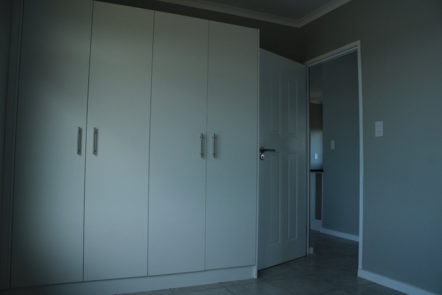 2 Bedroom Property for Sale in Kidds Beach Eastern Cape